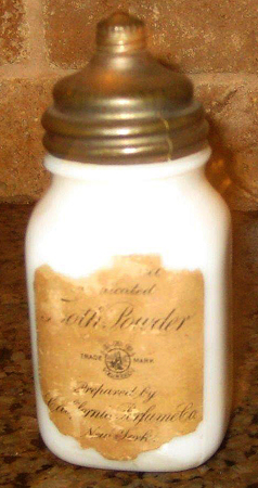 California Tooth Powder - 1903